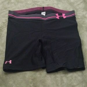Biking shorts under armour sz lg